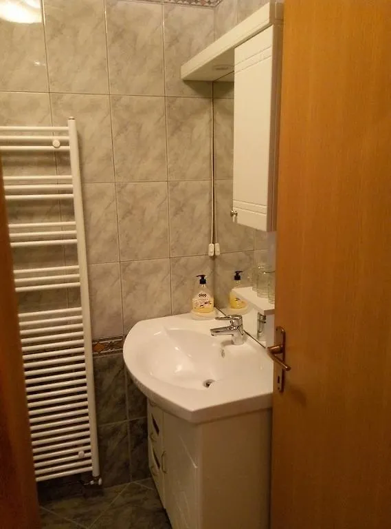 Apartment Resman Trsce 0*,